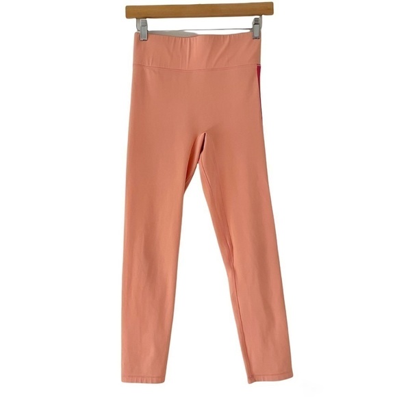 All Access Center Stage Cropped Stretch Leggings in Peach Small - Picture 5 of 9